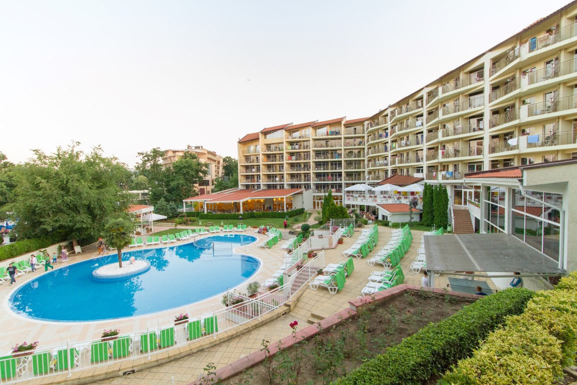 MADARA_HOTEL_NISIPURILE_DE_AUR_BULGARIA_AIR_TOUR_TRAVEL